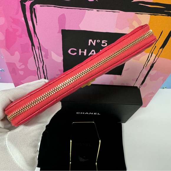 šSALE $2000 CHANEL BICOLOR REISSUE 2.55 - Picture 7 of 14